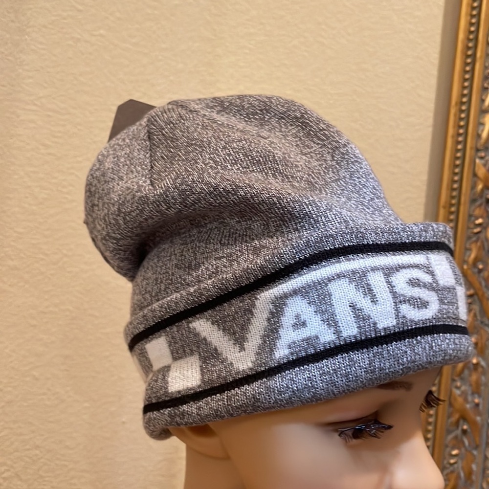 Vans Men’s - Women’s VNOA7UDFGRH
STACKTON STRIPE
OS Beanie
VANS
"OFF THE WALL" - Picture 11 of 16